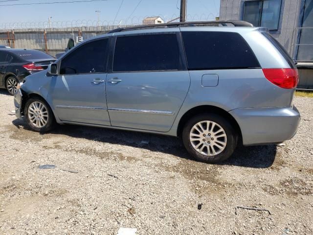 2008 Toyota Sienna XLE