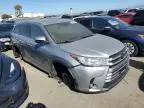 2017 Toyota Highlander SE