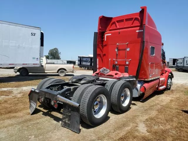 2015 Peterbilt 579