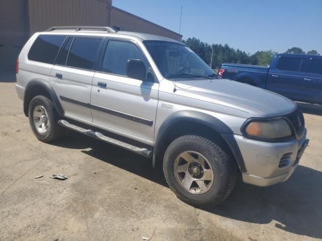 2003 Mitsubishi Montero Sport ES