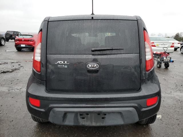 2012 KIA Soul +