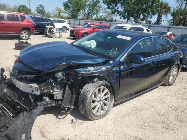 2021 Toyota Camry LE