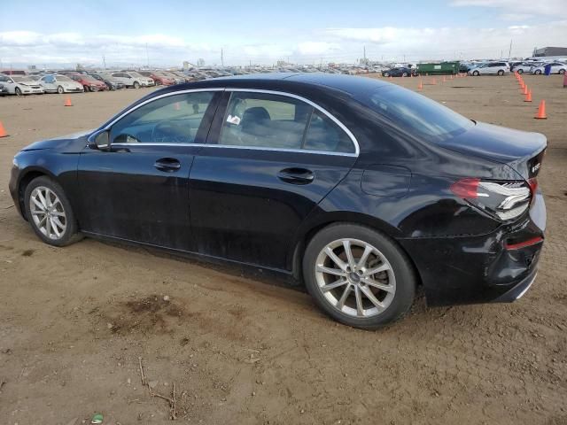 2019 Mercedes-Benz A 220