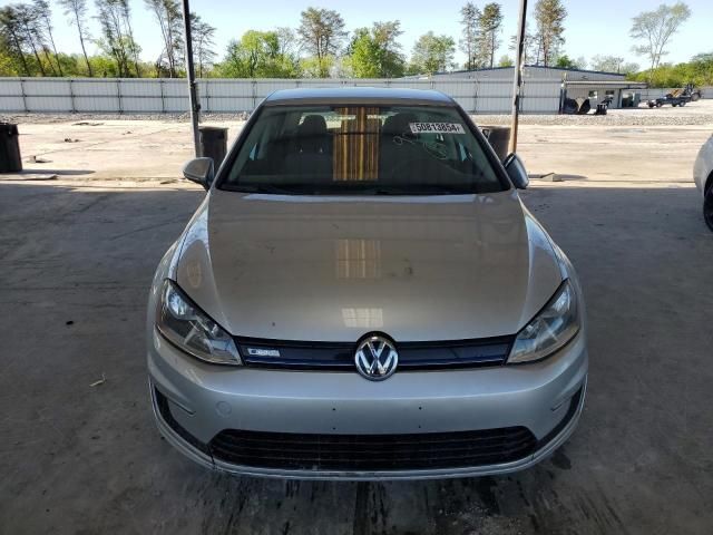 2016 Volkswagen E-GOLF SE