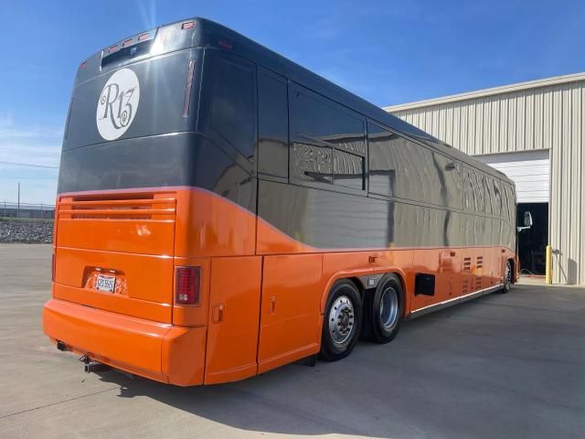 1999 Motor Coach Industries Transit Bus