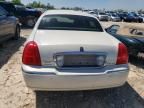 2004 Lincoln Town Car Ultimate