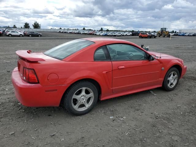 2004 Ford Mustang