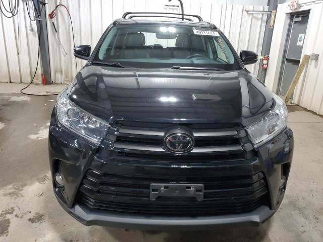 2018 Toyota Highlander SE