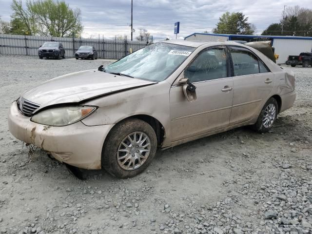 2005 Toyota Camry LE