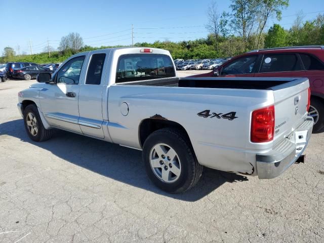 2005 Dodge Dakota Laramie