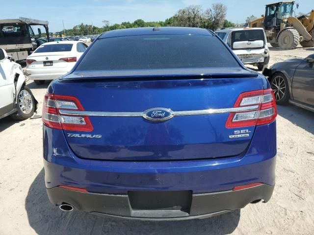 2015 Ford Taurus SEL