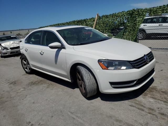 2012 Volkswagen Passat SE