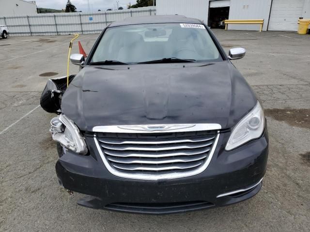 2012 Chrysler 200 Limited