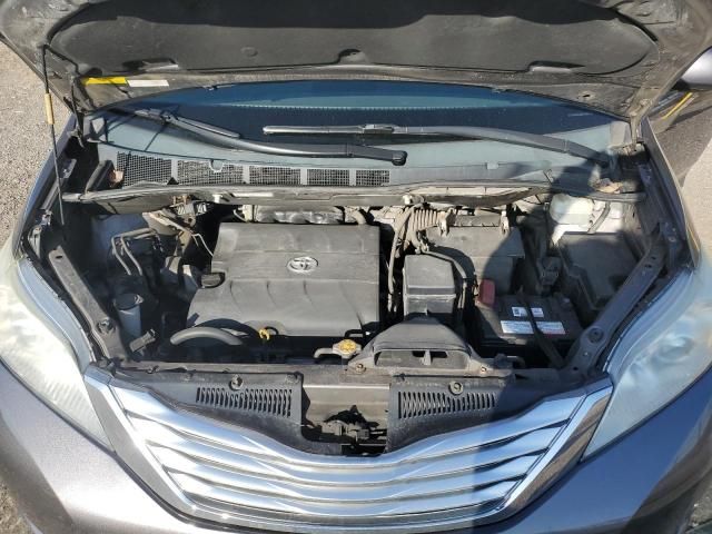 2011 Toyota Sienna XLE