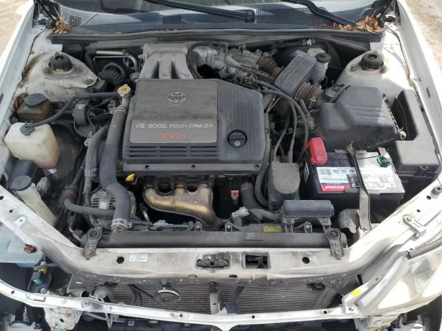 2004 Toyota Avalon XL