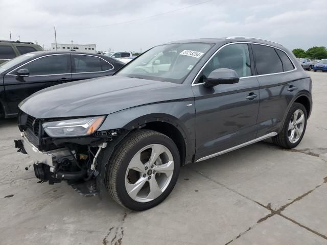 2023 Audi Q5 Premium Plus 45