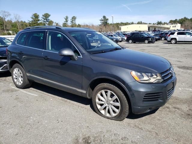 2012 Volkswagen Touareg V6