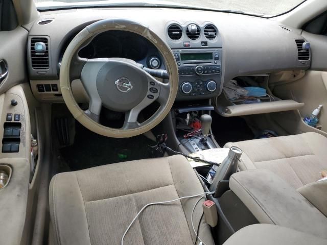 2010 Nissan Altima Base