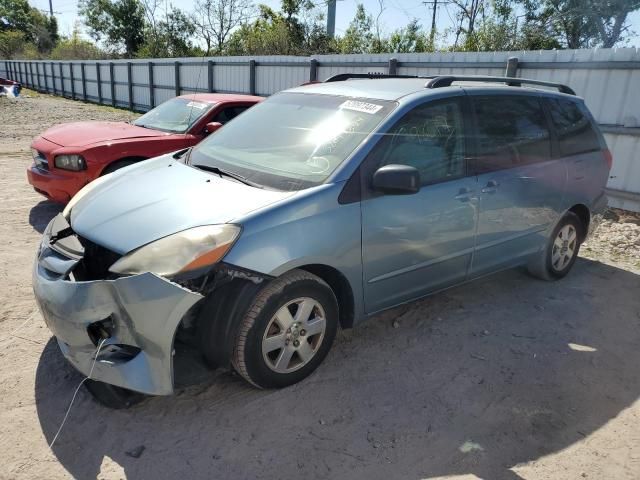 2007 Toyota Sienna CE