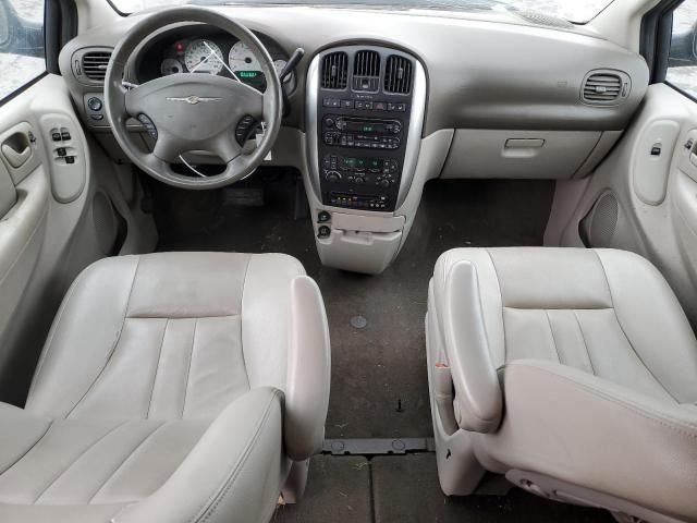 2007 Chrysler Town & Country Touring