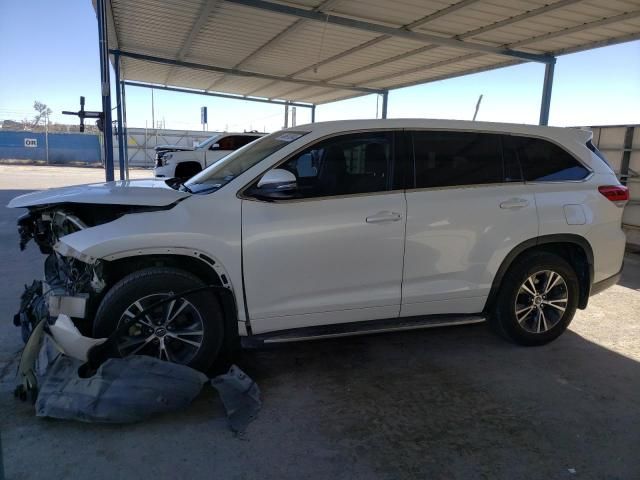 2017 Toyota Highlander LE