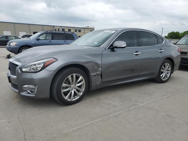 2015 Infiniti Q70 3.7