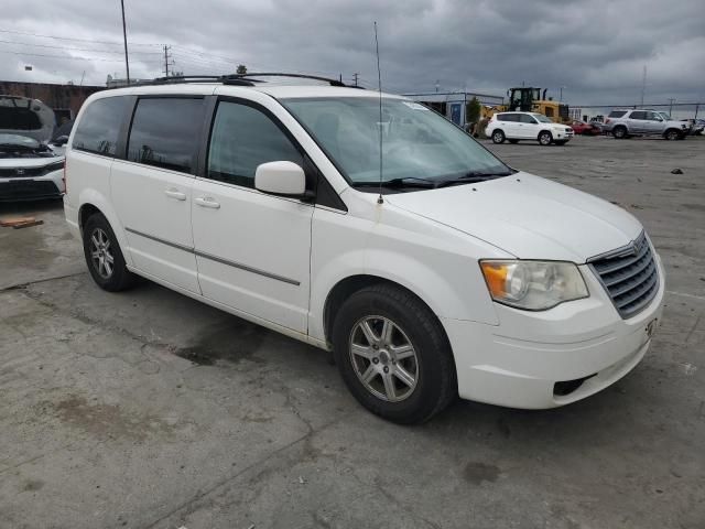 2010 Chrysler Town & Country Touring