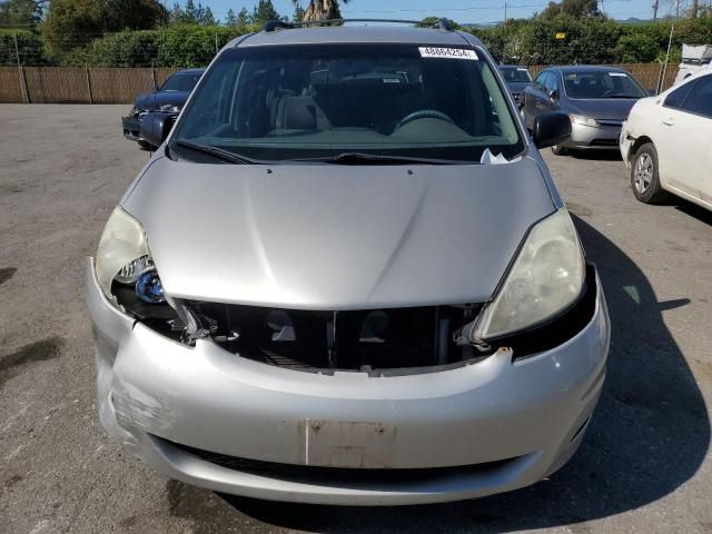 2007 Toyota Sienna CE