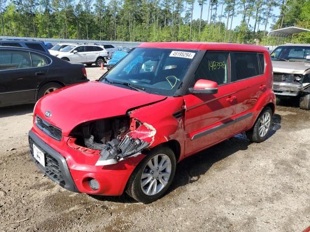 2013 KIA Soul +