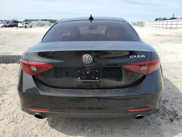 2018 Alfa Romeo Giulia