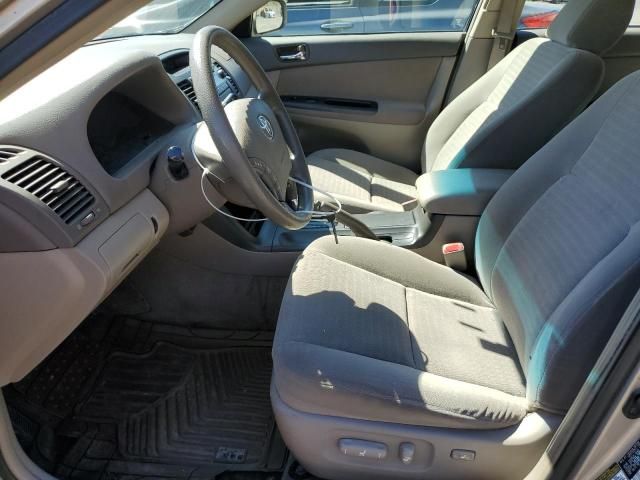 2005 Toyota Camry LE