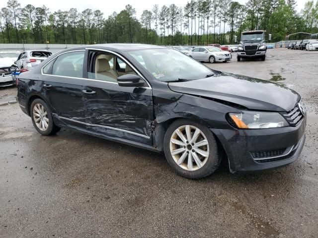 2013 Volkswagen Passat SEL