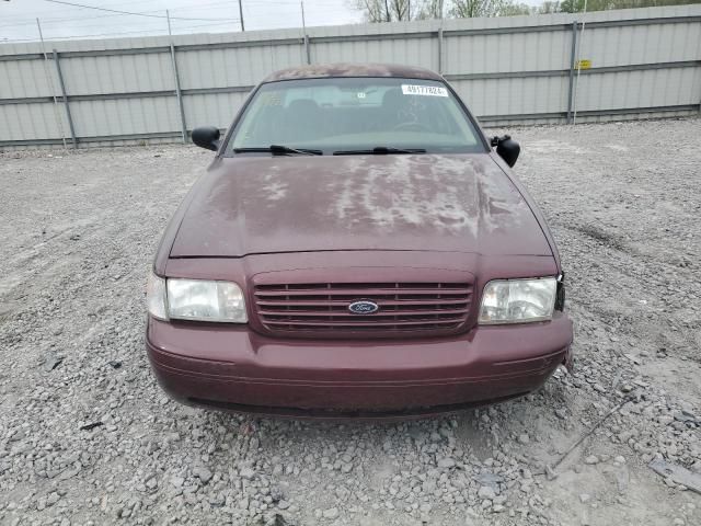 2005 Ford Crown Victoria LX