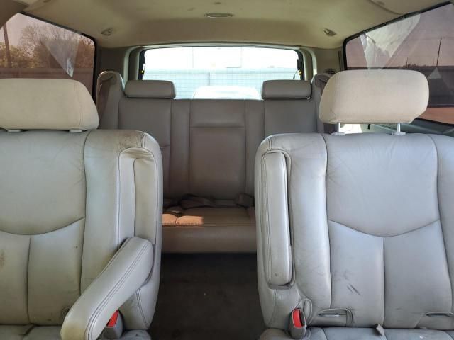 2004 Chevrolet Suburban K1500