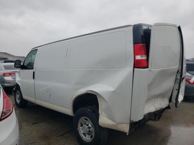 2018 Chevrolet Express G2500