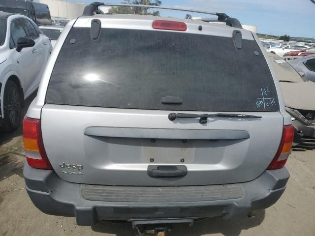 2004 Jeep Grand Cherokee Laredo