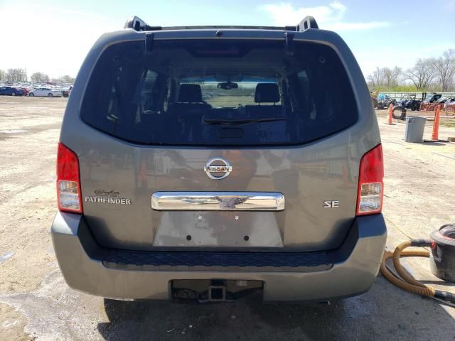 2005 Nissan Pathfinder LE