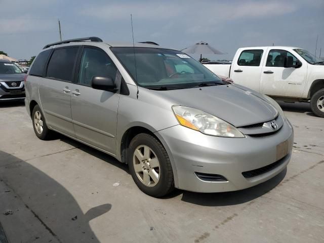 2007 Toyota Sienna CE