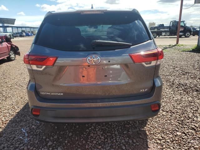 2019 Toyota Highlander SE