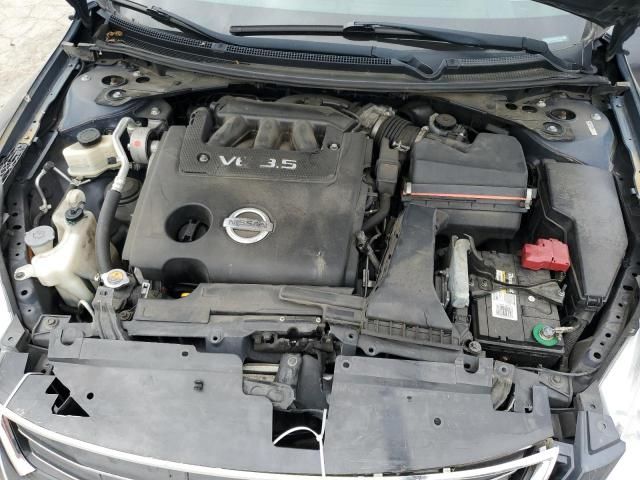 2010 Nissan Altima SR