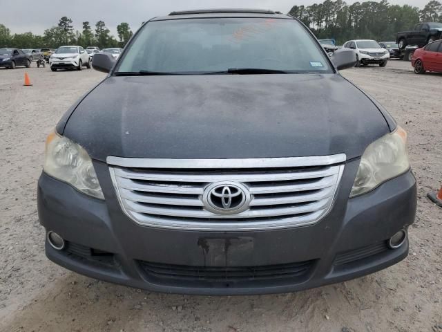 2008 Toyota Avalon XL