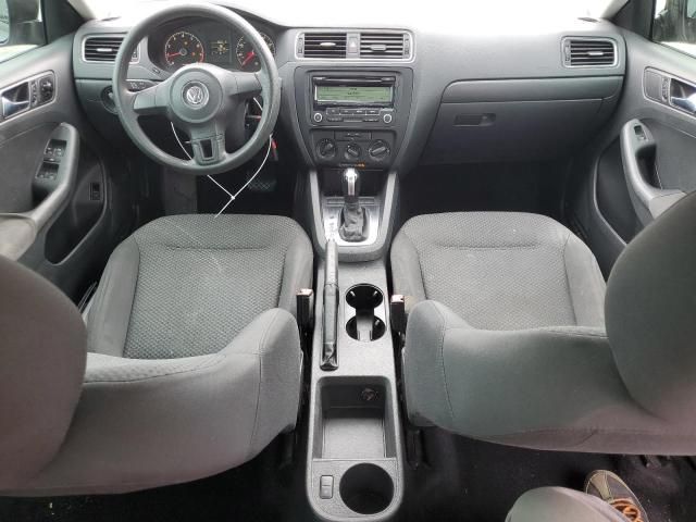 2011 Volkswagen Jetta Base