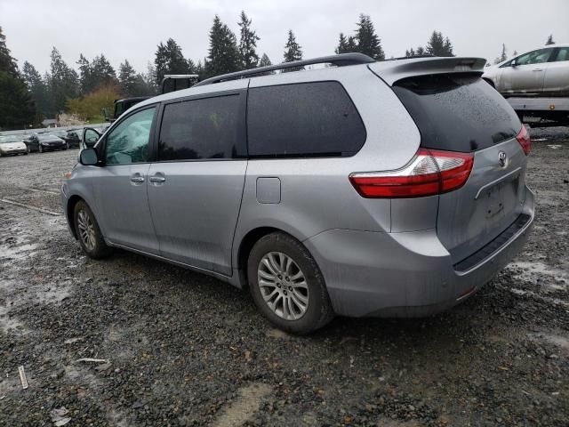 2015 Toyota Sienna XLE