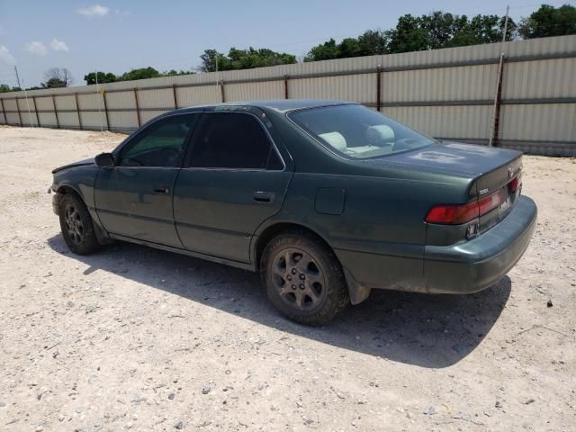 1999 Toyota Camry LE