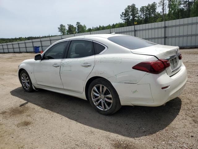 2015 Infiniti Q70 3.7