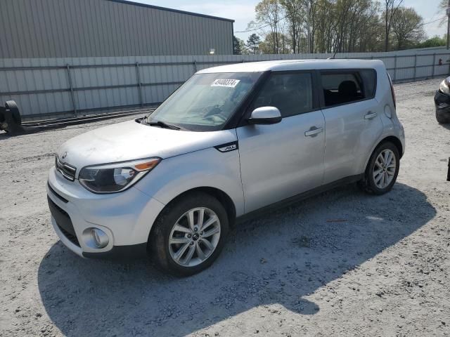 2017 KIA Soul +