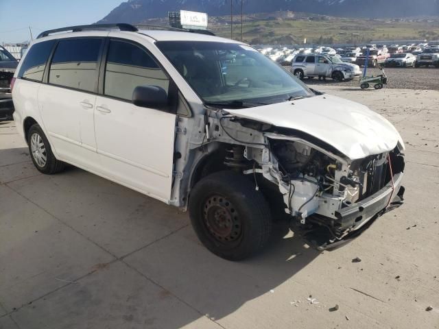 2007 Toyota Sienna CE