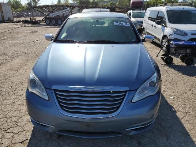 2011 Chrysler 200 Limited