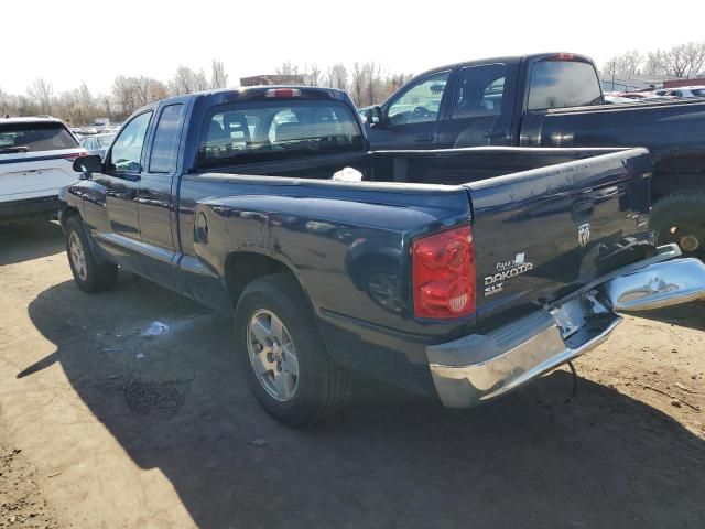 2005 Dodge Dakota SLT