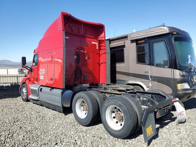 2016 Peterbilt 579